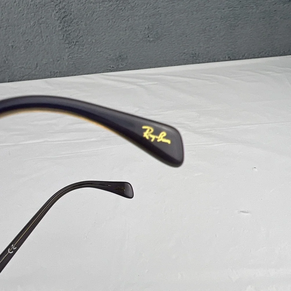 Ray-Ban RB5256 5107 Eyeglasses Translucent Purple Flex Hinge 52-16-135 FRAMES
